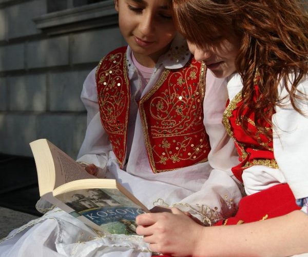 UKAP Fundraising for Albanian GCSENgritje fondesh për GCSE në gjuhën shqipe në Mbretërinë e Bashkuar