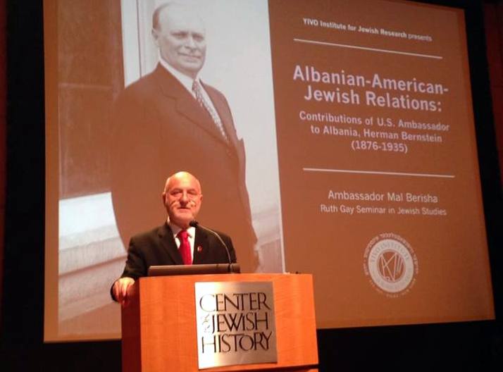 Mal Berisha mbajti një prezantim në YIVO Institute of Jewish Research në New York City