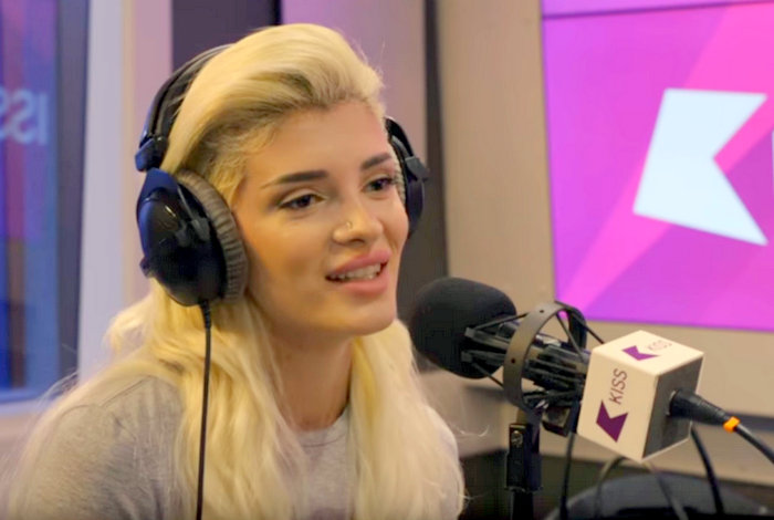 Era Istrefi talks Bonbon on KISS FM in London (Video)