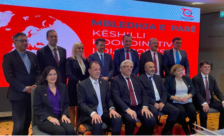 Pas kampanjës së suksesshme të KKD-së, Shqipëria më në fund lejon që emigrantët ta kenë të drejtën e votës